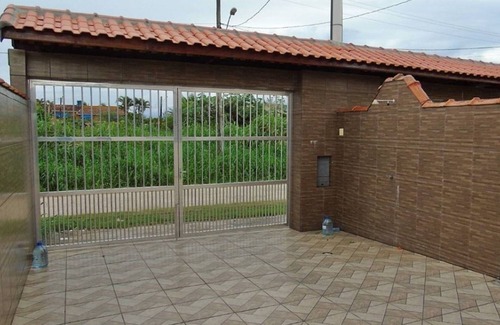 Ilha Comprida House | Inviting Casa Porto das Pedras - Family & Pet Friendly Retreat