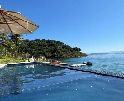 Ponta Leste House | Casa Porto Paraiso: Oceanfront Escape with Private Beach