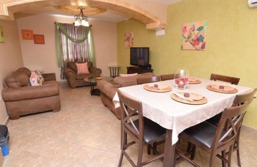 Primera Seccion House | Discover Casa PortoBello - Family-Friendly Getaway!