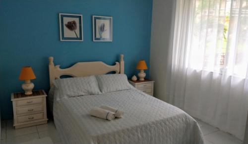 Portogalo House | Discover Casa Portogalo: 4-Star Stay with Ocean Views