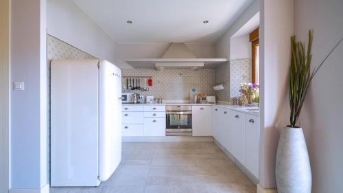 Carballo House | Oceanfront Escape at Casa Portolago - Rated 9.8/10!