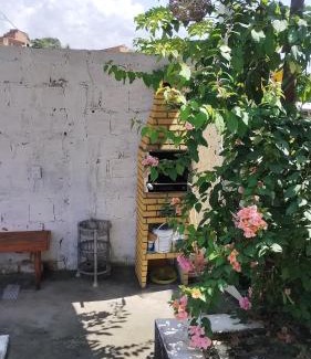 Saubara House | Inviting Casa Praia Cabuçu: Family-Friendly with Pool