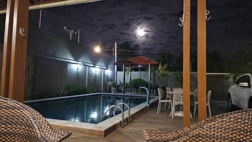 Praia do Frances House | Experience Casa Praia Frances: Oceanfront Bliss, 9.5/10 Rating