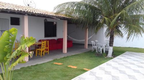 Estancia House | Pet-Friendly Casa Praia Lagoa dos Tambaquis with Pool