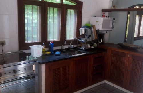 Boicucanga Beach House | Casa Praiana: Dive into Comfort Near the Beach with Pool