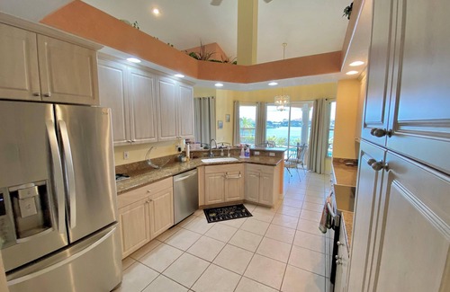 Burnt Store Villa | Casa Primavera: Oceanfront Retreat with Spa & Family Amenities