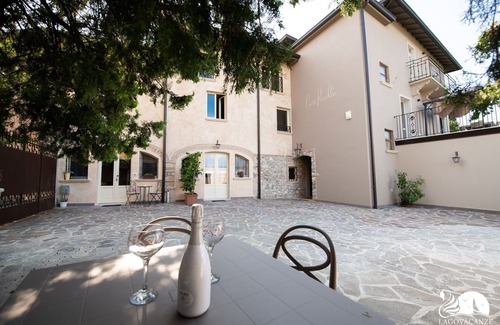 Cunettone-villa Apartment | Relax at Casa Priscilla - Appartamento Sole with Spa & Breakfast
