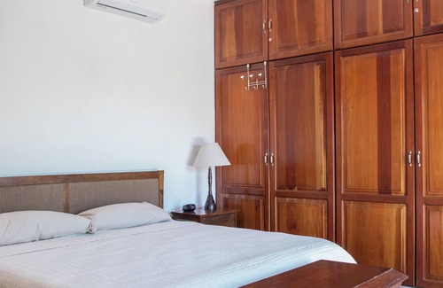 Chetumal House | Discover Casa Privada con Alberca: Family-Friendly Retreat