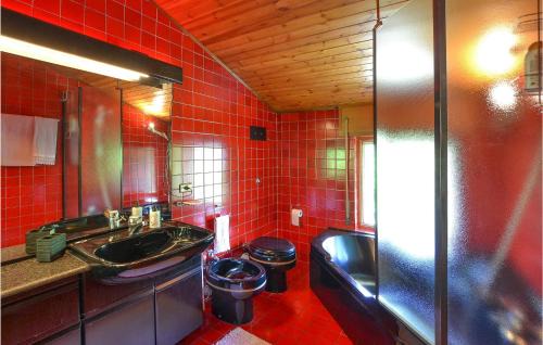 Enemonzo Apartment | Pet-Friendly Retreat at Casa Profumo Di Bosco - Guest Rated 9.8