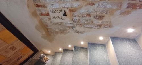 Grinzane Cavour House | Discover Casa Pulci: Pet-Friendly Oceanfront Retreat