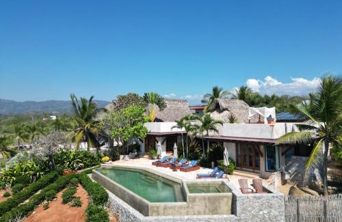 La Union de Isidoro Montes de Oca House | Casa Punta Ballena