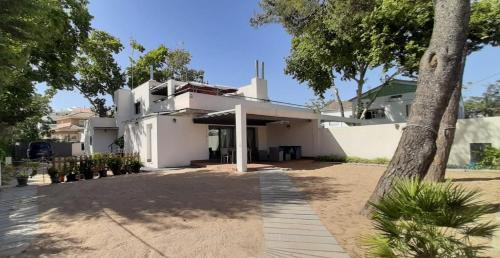 Punta Umbria House | Family-Friendly Retreat at Casa Punta de Los Ingleses