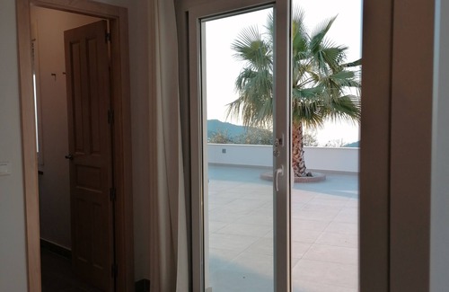 Arenas Villa | Relaxing Casa Pura Vista: Private Pool & Jacuzzi Retreat