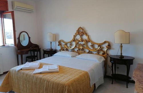 Palermo Apartment | Discover Casa Qal'at: 4-Star Hotel with Perfect Reviews