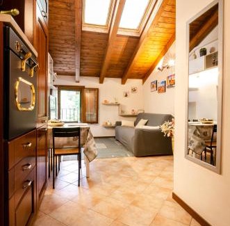 Quarto Inferiore Apartment | Family-Friendly Getaway at Casa Quarto di Luna - 8.8/10 Rating