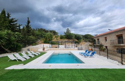 El Veinat de Dalt House | Enchanting Casa Quermansó: Oceanfront Retreat with Pool