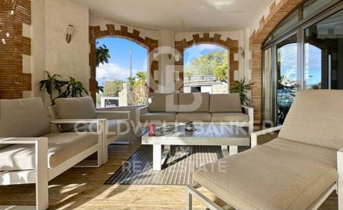 El Veinat de Dalt House | Enchanting Casa Quermansó: Oceanfront Retreat with Pool