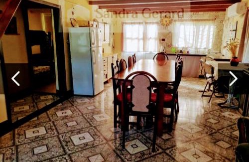Obligado Apartment | Relax at Casa Quinta: Family-Friendly with Pool Access