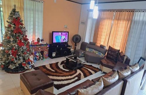 Acacias House | Relax at Casa Quinta with Pool & Pet-Friendly Amenities