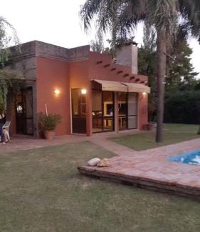 Mercedes House | Family Retreat at Casa Quinta with Pool in Mercedes