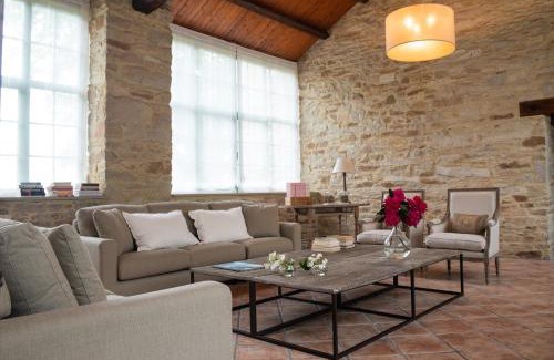 Villalba House | Discover Casa Quinta de Cecil Villalba, Lugo - Rated 9.7/10