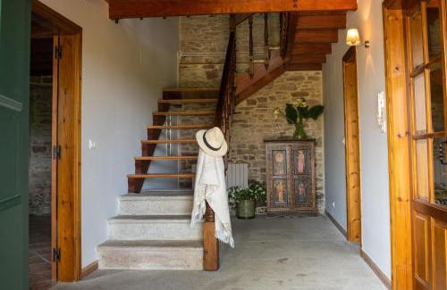 Villalba House | Discover Casa Quinta de Cecil Villalba, Lugo - Rated 9.7/10