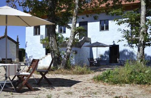 Rubiaes House | Pet-Friendly Getaway at Casa Quinta do Crasto