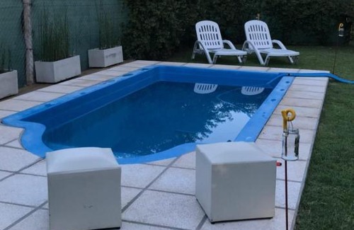 Azul House | Relax at Casa Quinta El Quincho with Pool and Pet-Friendly
