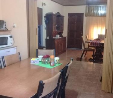 Gowland House | Top-Rated Casa Quinta en Luján - Family-Friendly Retreat
