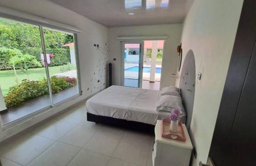 Villavicencio Villa | Discover Casa Quinta Las Palmas: Family-Friendly Retreat