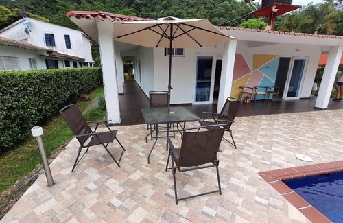 Villavicencio Villa | Relax at Casa Quinta Las Palmas with Family-Friendly Amenities
