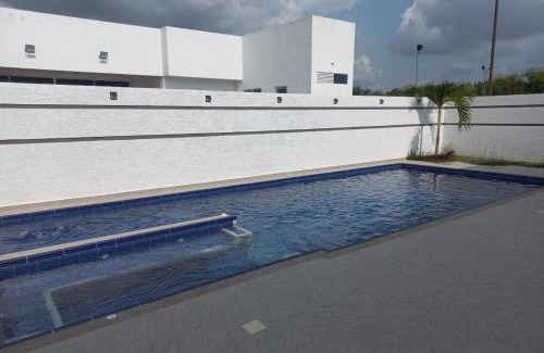 Girardot Villa | Relaxing Casa Quinta with Private Pool and Jacuzzi Near Girardot