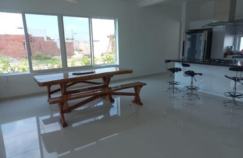 Girardot Villa | Relaxing Casa Quinta with Private Pool and Jacuzzi Near Girardot