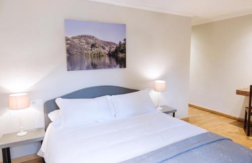 Chantada Ski Chalet | Inviting Casa Quinteliña: Pet & Child Friendly Retreat