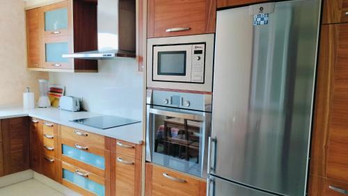 Cobres House | Family-Friendly Stay at Casa Ría de Vigo Near the Coast