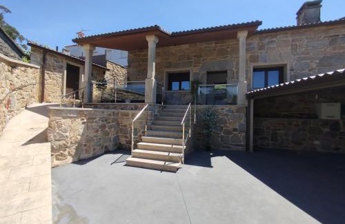 Meis House | Pet-Friendly Casa Río Cañón with Oceanfront Views