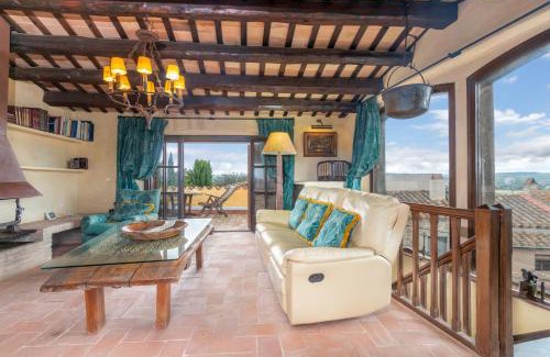 Castell d'Emporda House | Charming Casa Rústica in Castell d'Empordà for Families