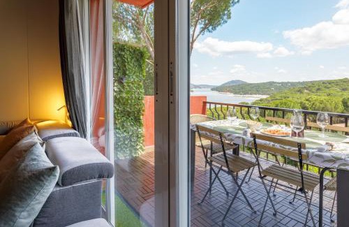 San Martin de Valdeiglesias House | Pet-Friendly Casa Rural La Goleta: Guest Rated 9.4/10