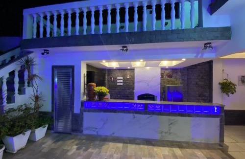 Curicica House | Casa R2: Family-Friendly Retreat with Pool Near Parque Olímpico