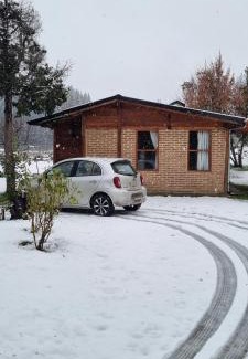 Lago Puelo Apartment | Casa Radal: Guest Rated 9.8 with Breakfast & Family Comfort