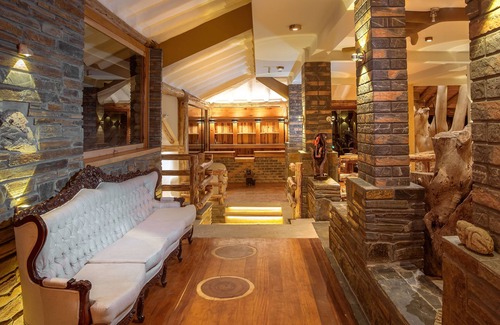 Calca House | Discover Casa Raiz: A 4-Star Retreat in Calca