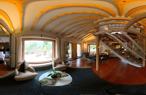 Calca House | Discover Casa Raiz: A 4-Star Retreat in Calca