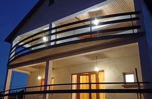 Sarichioi House | Exceptional Casa Rasaritul Soarelui Sarichioi for Families
