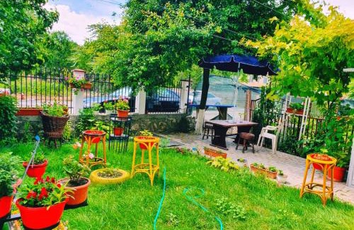 Vama Veche House | Family-Friendly Stay at Casa Razvan Vama Veche - Rated 9/10