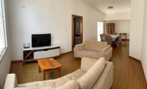 Sao Joao Batista do Gloria House | Pet-Friendly Retreat at Casa Recanto da Paz - 10/10 Rated
