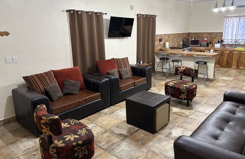 Alamos House | Unforgettable Getaway at Casa Real de los Alamos