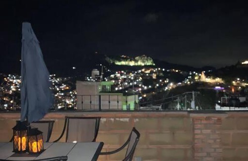 Guanajuato House | Top-Rated Casa Real Naranjos with Rooftop Experience