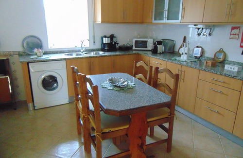 Barcelos Cottage | Guest Rated 9.8! Casa Rebelo: Spa & Family-Friendly Stay
