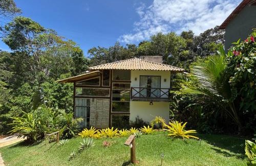 Itacare House | Discover Casa Recanto das Arvores: Pet-Friendly Retreat