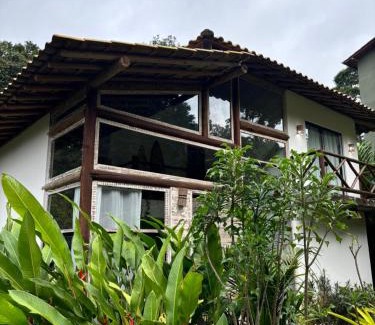 Itacare House | Discover Casa Recanto das Arvores: Pet-Friendly Retreat
